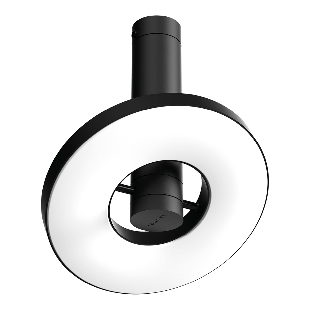 Schuine foto van de Tonone Beads Direct plafond- en wandlamp outside in de kleur smokey black.