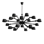 Tonone Bolt Chandelier 18 arm hanglamp in de kleur smokey black.