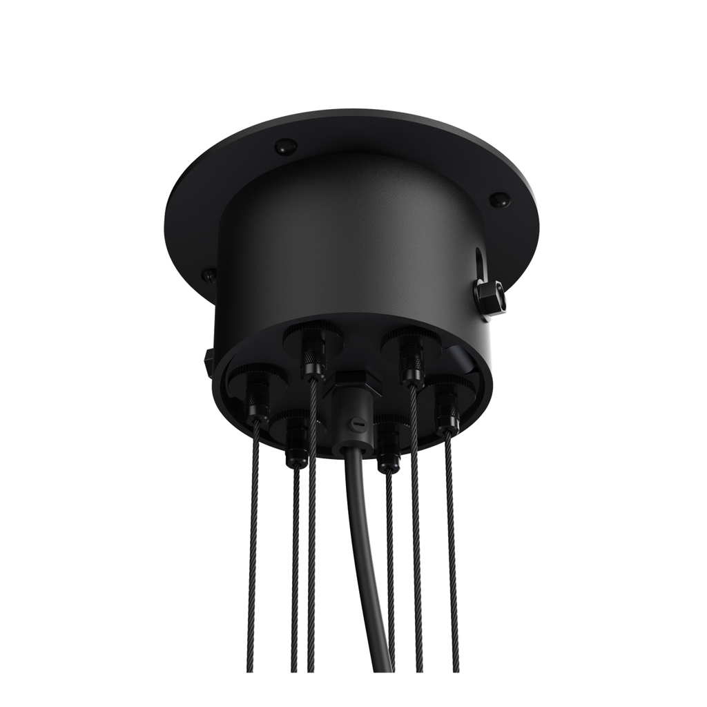 Close-up van de bevestiging van de Tonone Bolt Chandelier 6 arm hanglamp in de kleur smokey black.