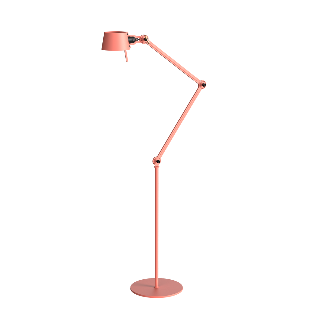 Tonone Bolt Floor 2 arm vloerlamp in de kleur daybreak rose.