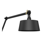 Close-up van de kap van de Tonone Bolt Floor Long 2 arm vloerlamp in de kleur smokey black.