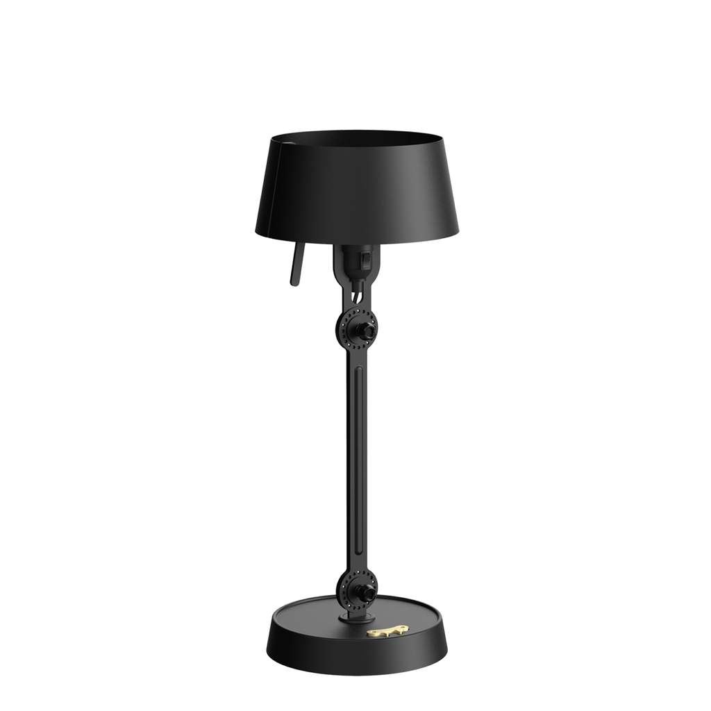 Tonone Bolt Table Small tafellamp in de kleur smokey black.