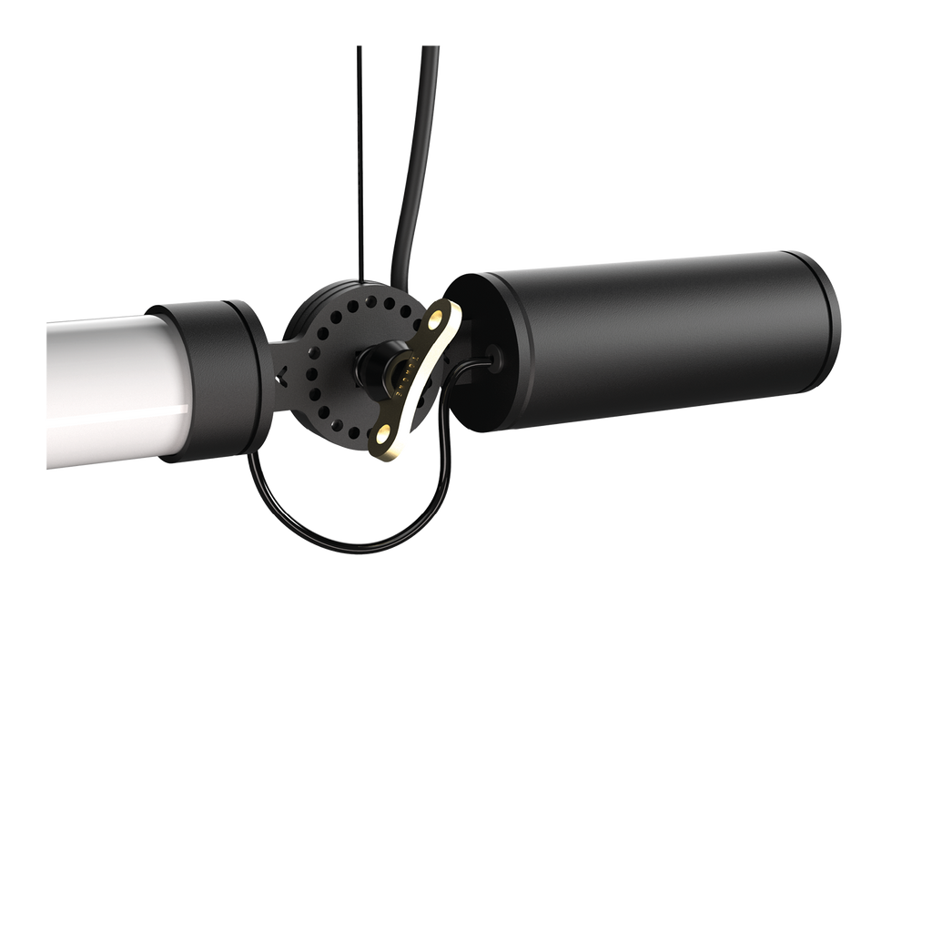 Close-up van de aansluiting van de Tonone Mr. Tubes LED Pendant Horizontal hanglamp met driver op constructie in de kleur smokey black.