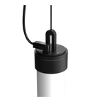 Close-up van de aansluiting van de Tonone Mr. Tubes LED Pendant Vertical hanglamp 700 mm in de kleur smokey black.